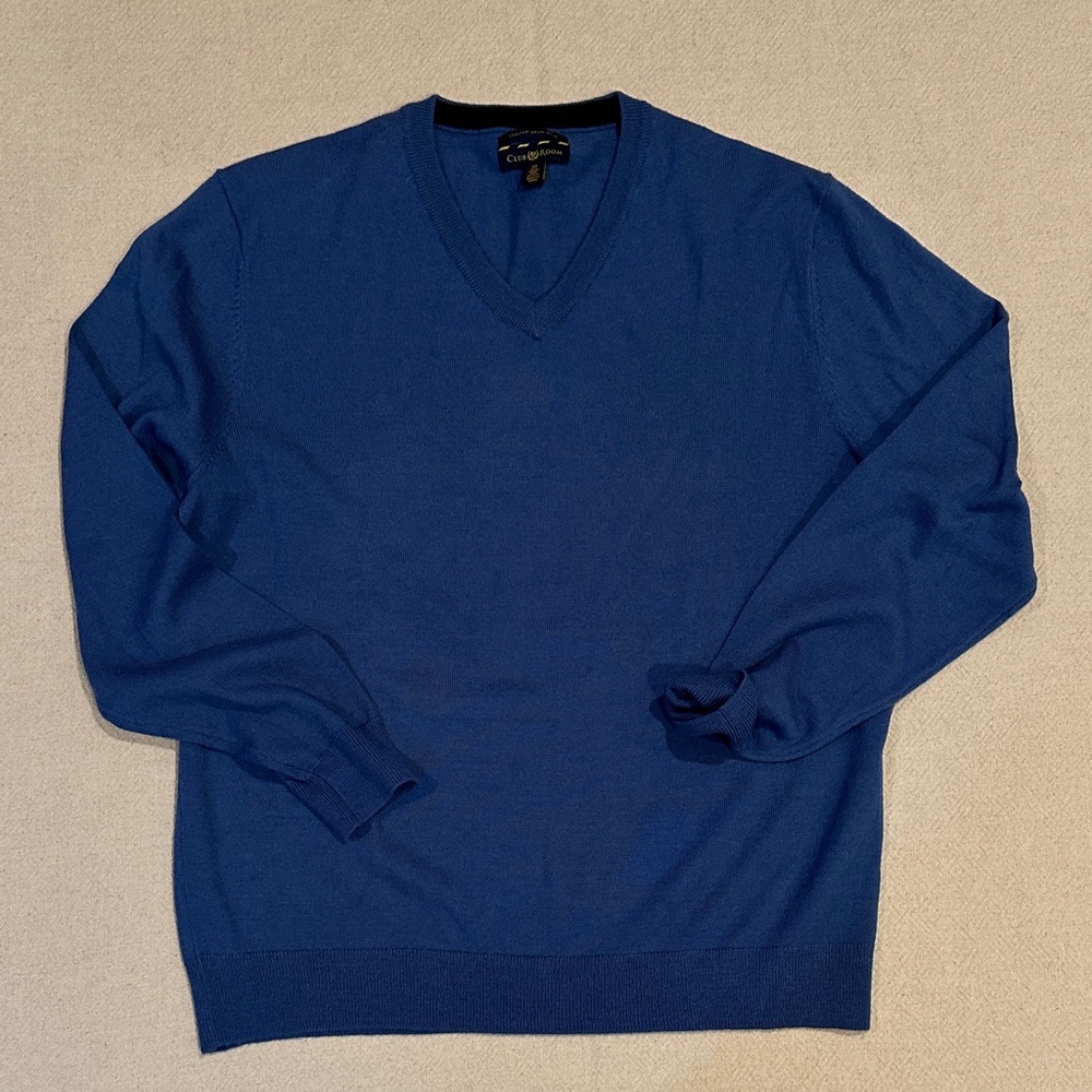 Club Room Men's Merino Wool V-Neck Sweater M